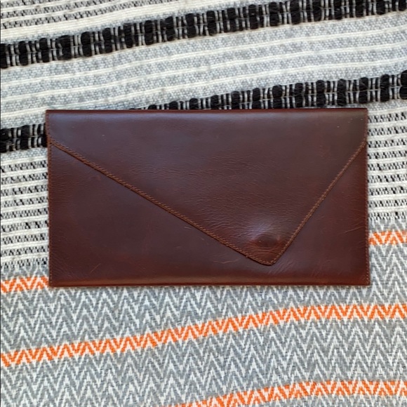 Nisolo Handbags - Nisolo Clutch